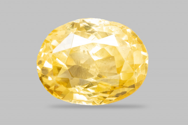 Yellow Sapphire (Pukhraj)